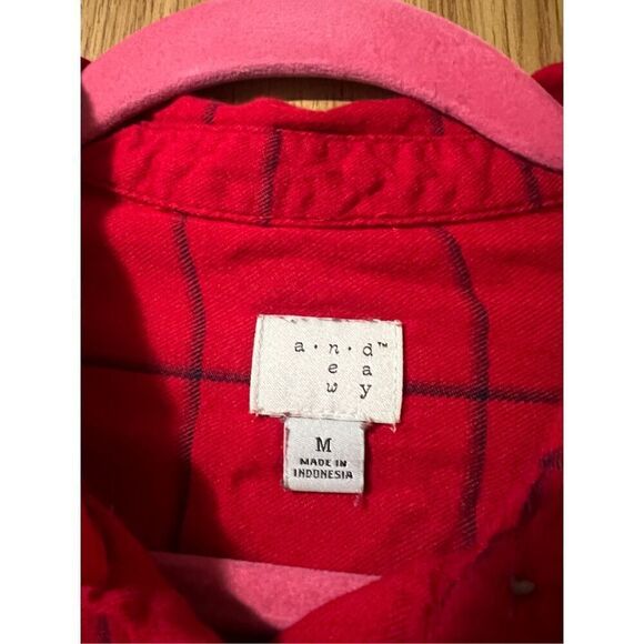 A New Day Red Plaid Button Up Top Woman’s Size Medium - Picture 4 of 8